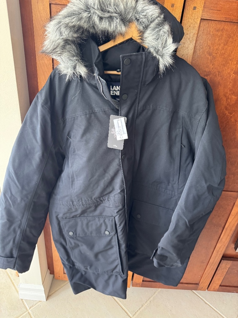 Lands’ End Women’s Black Down XXL / T  Parka Coat  Faux Fur Hood Jacket New